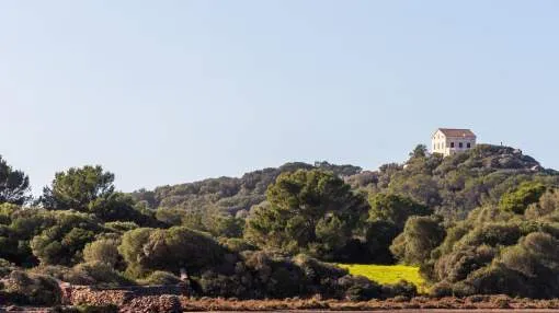 Stately finca with panoramic views and private sea access Stately finca with panoramic views and private sea access